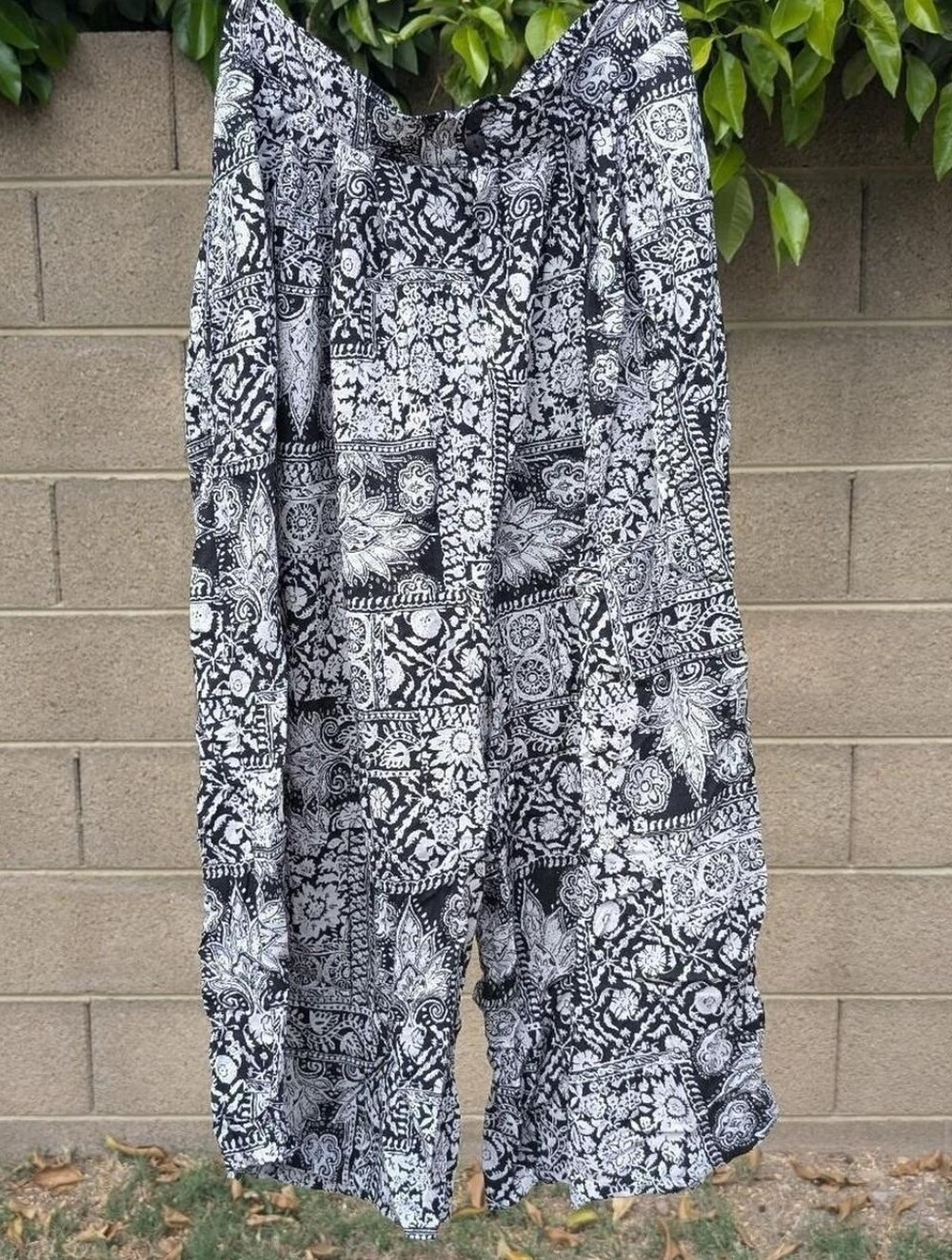 Vintage Floral Print Culotte Pants